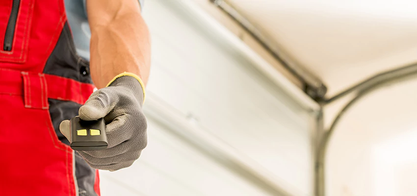 Residential Garage Door Security in Lucas Valley-Marinwood, California