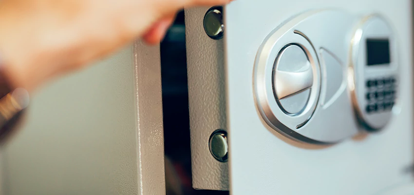 Fingerprint Safe Openers in Lucas Valley-Marinwood, CA