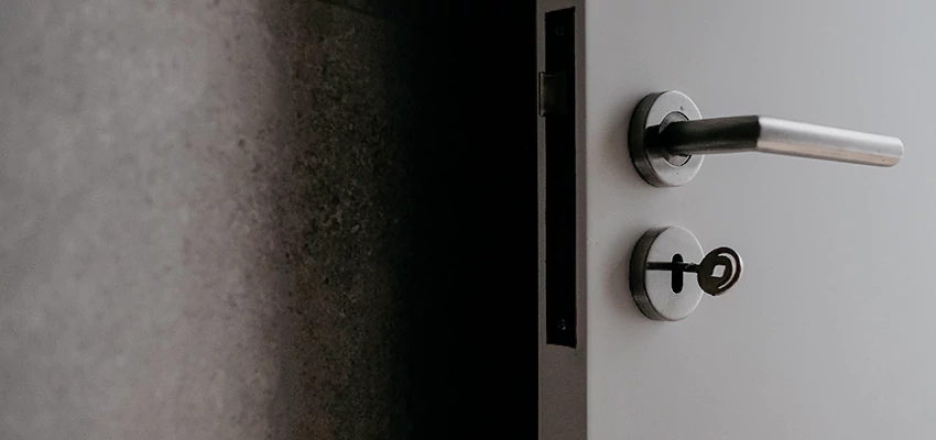 Front Door Handle Repair And Installation in Lucas Valley-Marinwood, CA